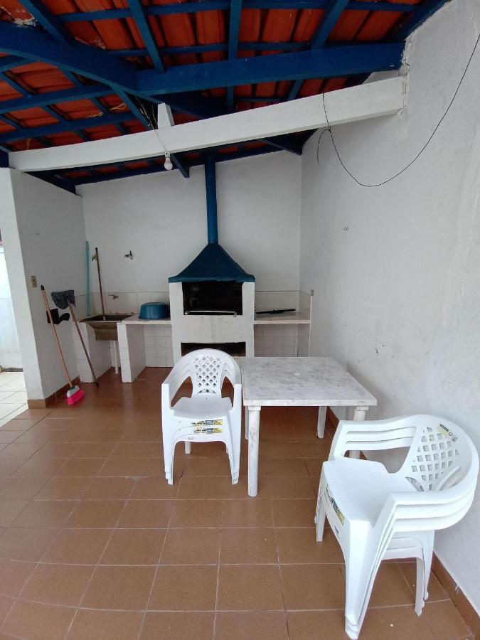우바투바 Casa Praia Grande Com Churrasqueira 빌라 외부 사진